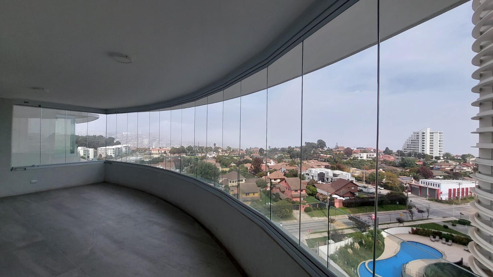 Cierre de cristal